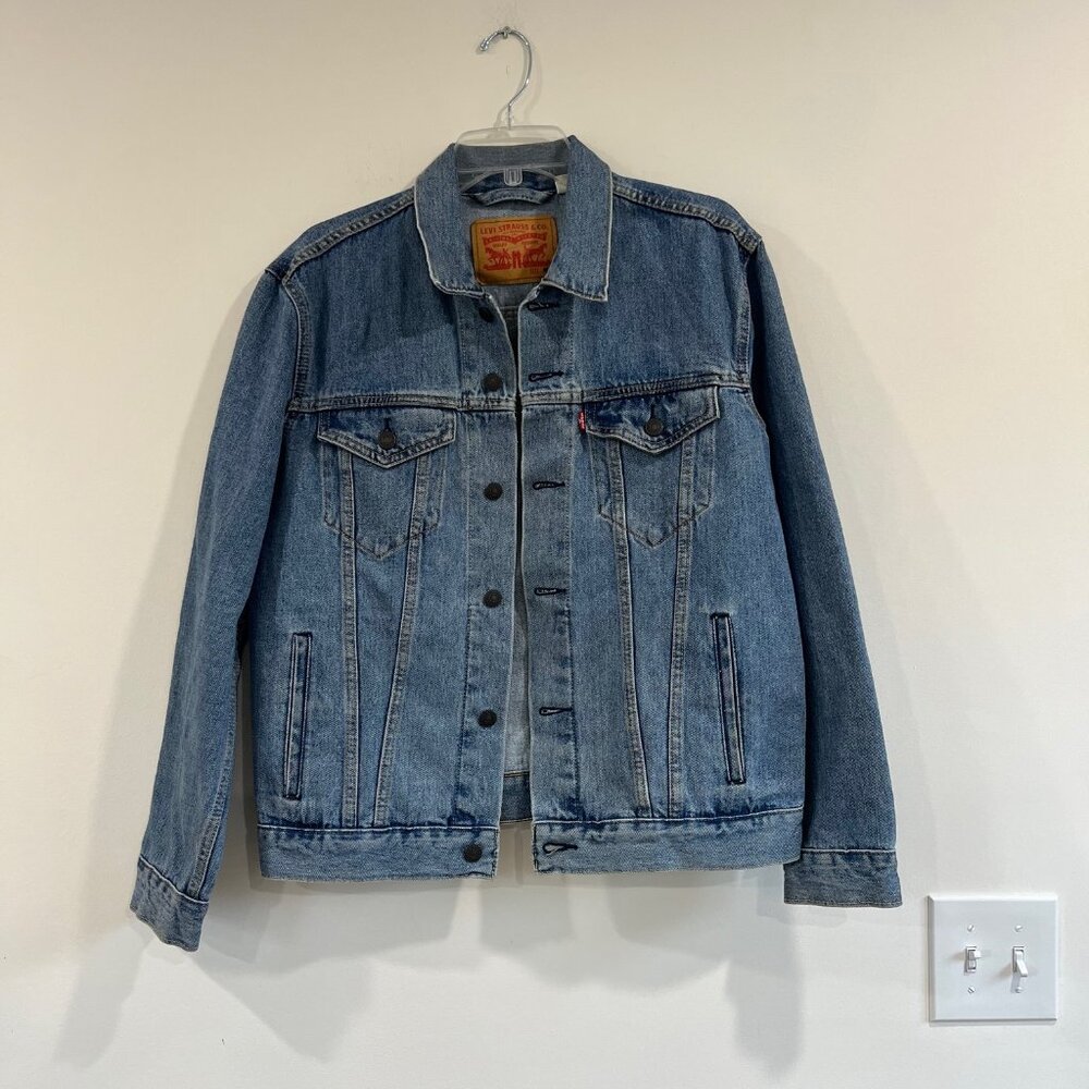 Levis Men's Denim Trucker Jacket Size Medium